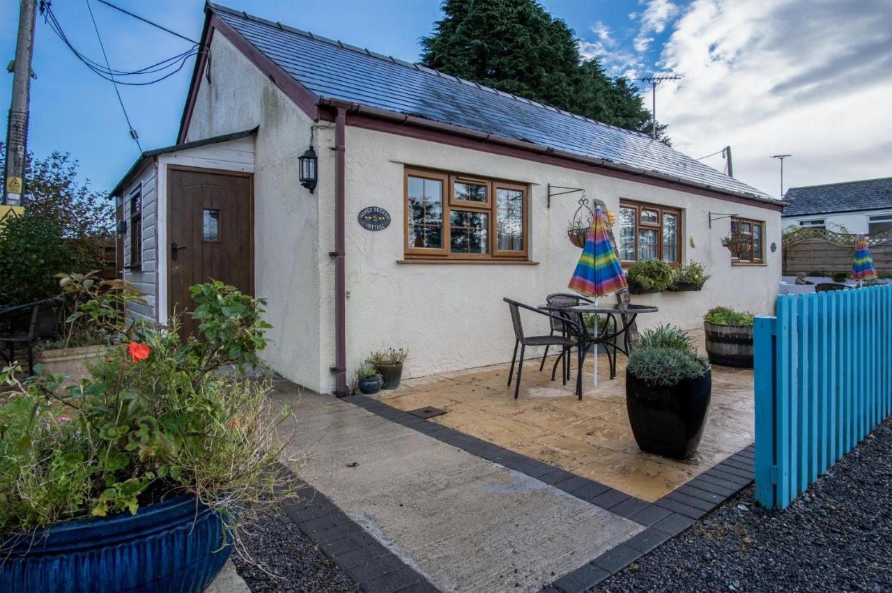 Honeysuckle Cottage - 1 Bedroom Cottage - Amroth Kültér fotó