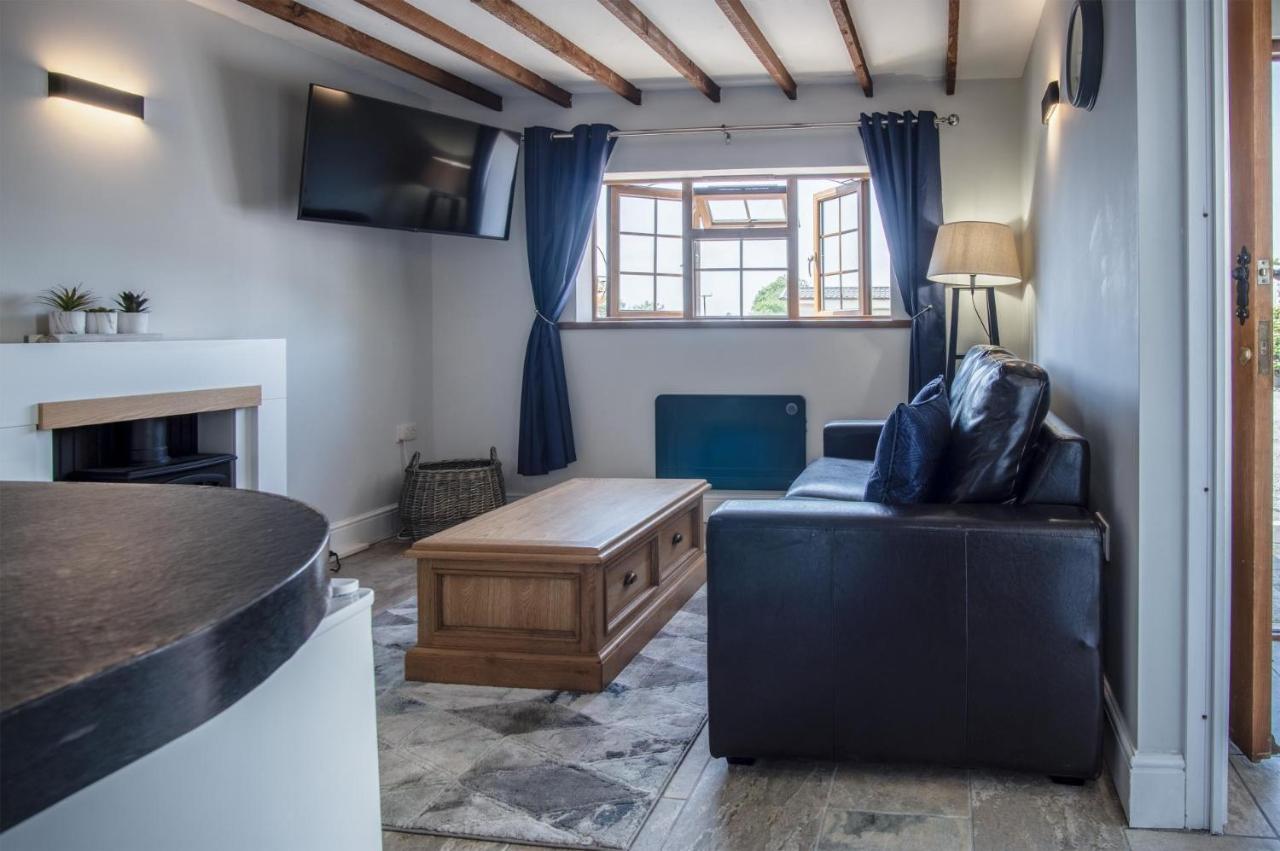 Honeysuckle Cottage - 1 Bedroom Cottage - Amroth Kültér fotó