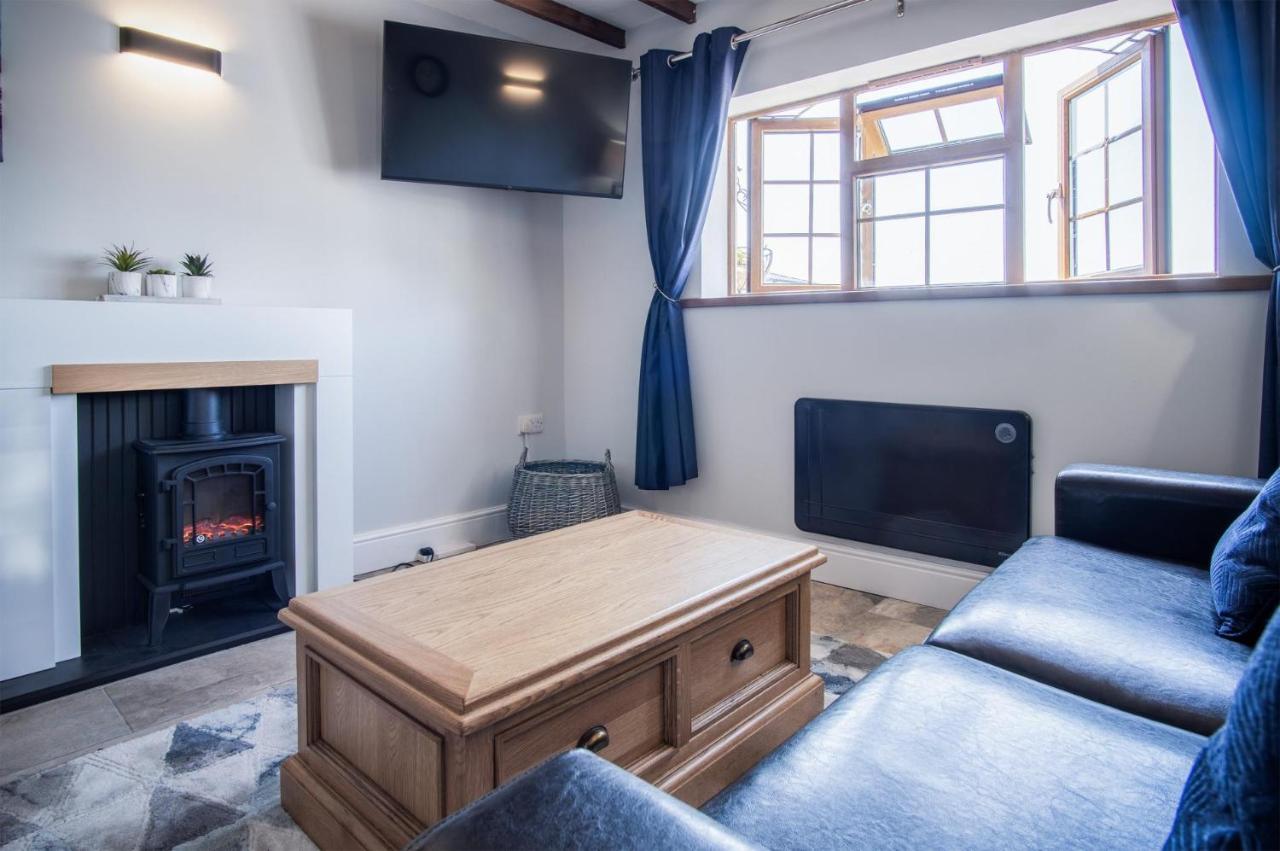 Honeysuckle Cottage - 1 Bedroom Cottage - Amroth Kültér fotó